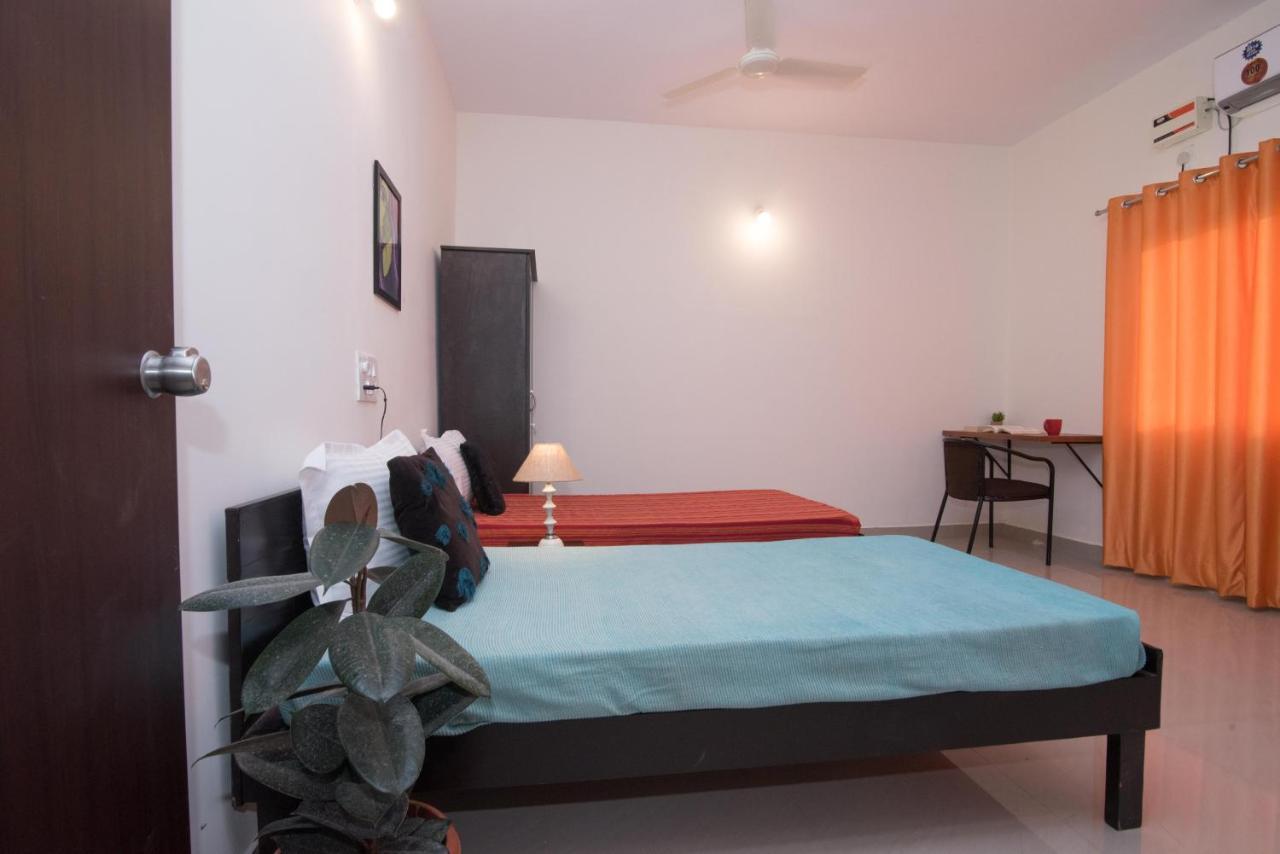 Buzz Quarter Hotell Hyderabad Exteriör bild